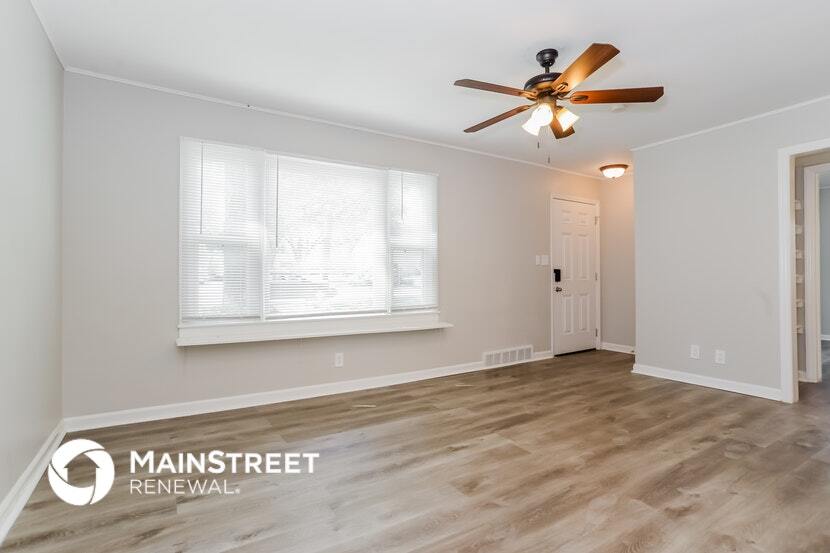 Building Photo - 11810 W 69th St