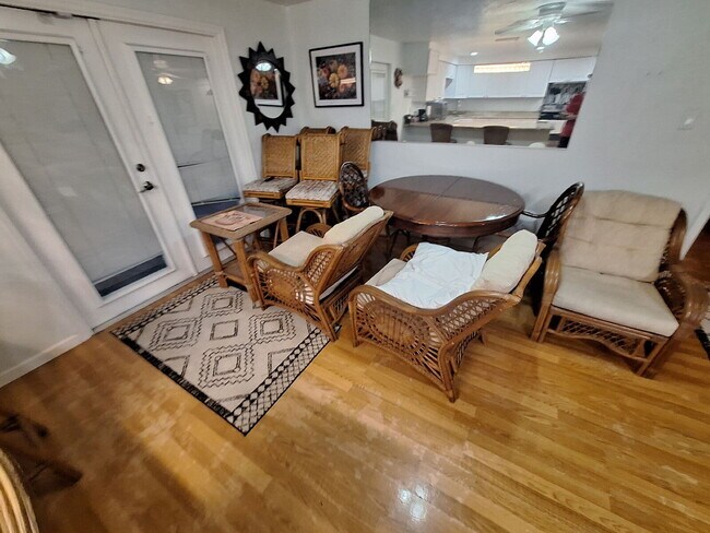 Building Photo - Gulf Access Home on Canal Available Now