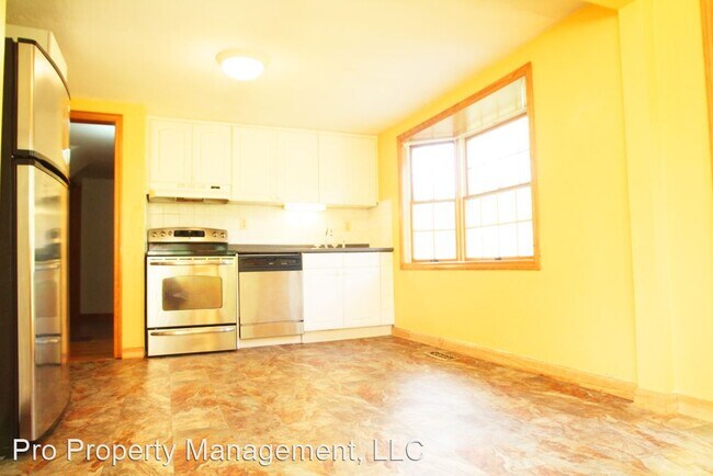 Building Photo - 3 br, 1 bath House - 14 Lynn Circle