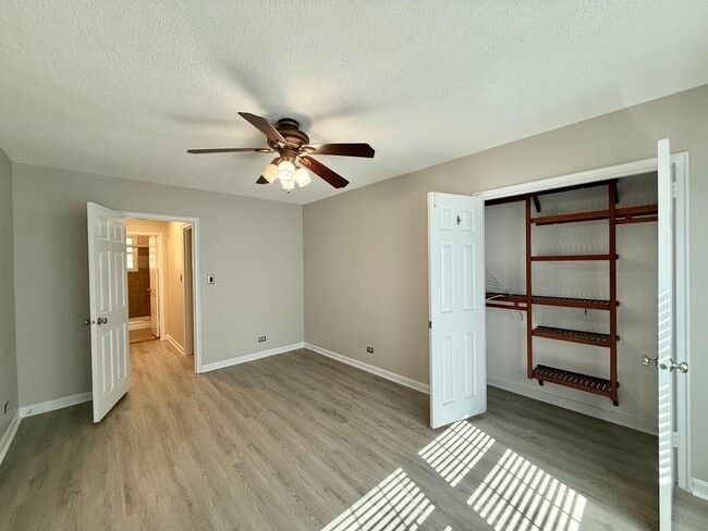 Building Photo - 230 N George Mason Dr