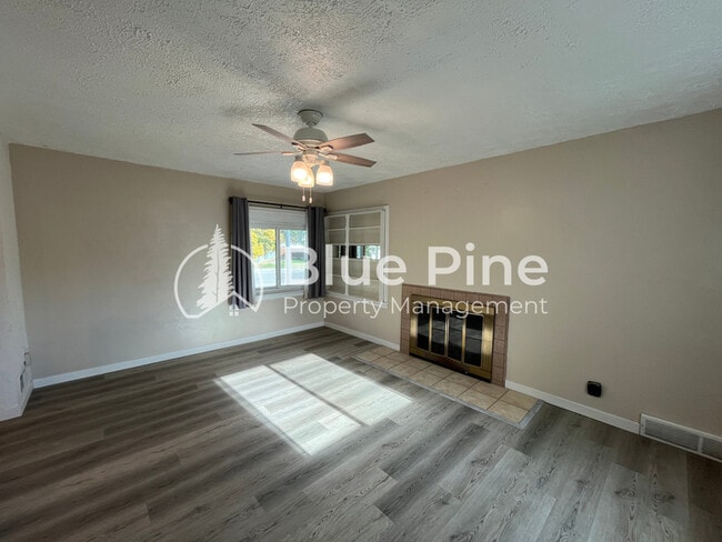 Building Photo - 108 Horrocks Dr