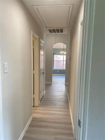 Building Photo - 9517 Thorncliff Dr
