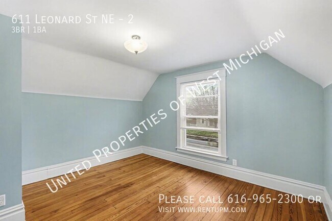 Building Photo - 611 Leonard St NE