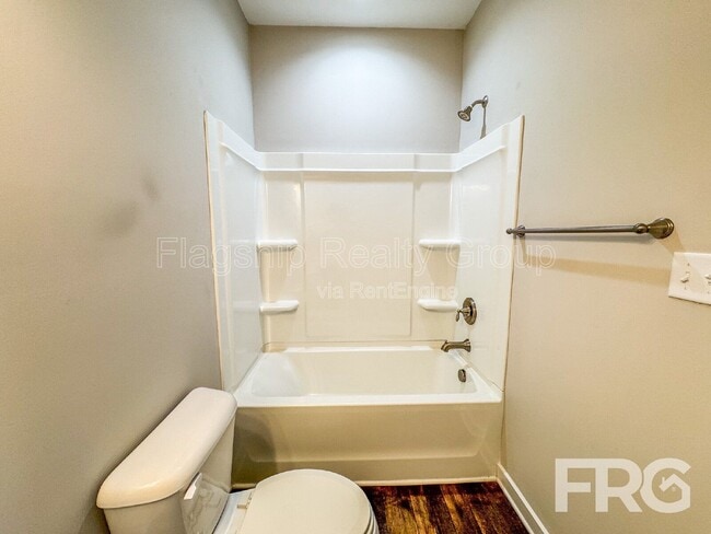 Building Photo - 1507 S Taylor St