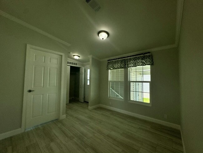 Building Photo - 3117 SW 108th Pl