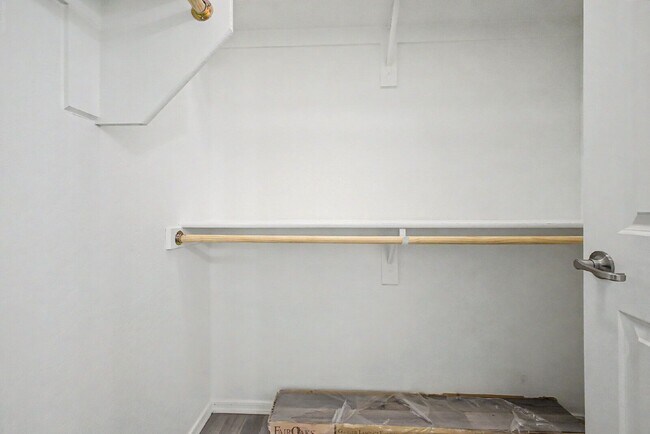 Building Photo - 2540 N 149th Ave