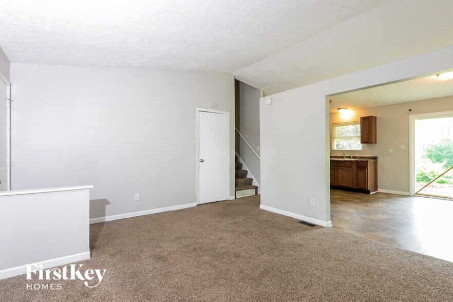 Building Photo - 5606 Winship Dr