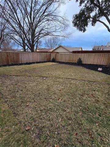 Building Photo - 6801 Laramie Dr