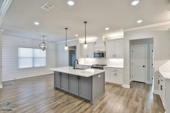 Building Photo - Wylie West! 4 bed, 2 bath, 2 car garage