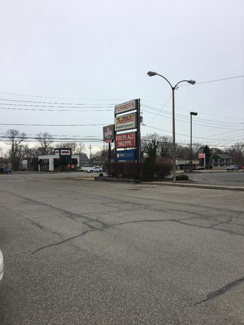 Ferrier Plaza - 2827 W 26th St