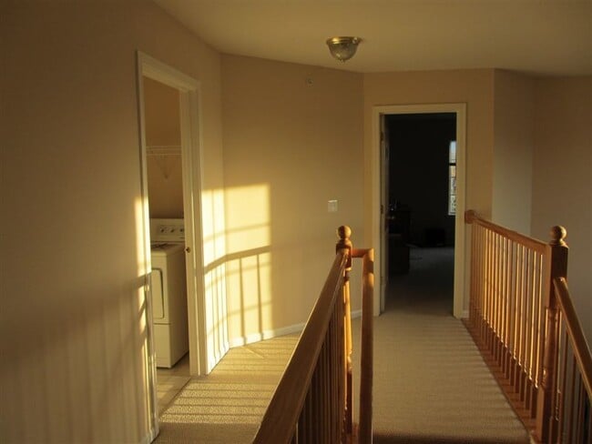 Building Photo - 1775 Kelberg Ave
