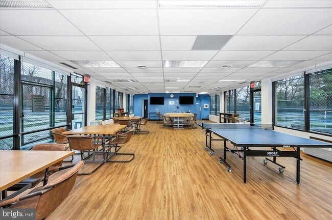 Building Photo - 5225 Pooks Hill Rd