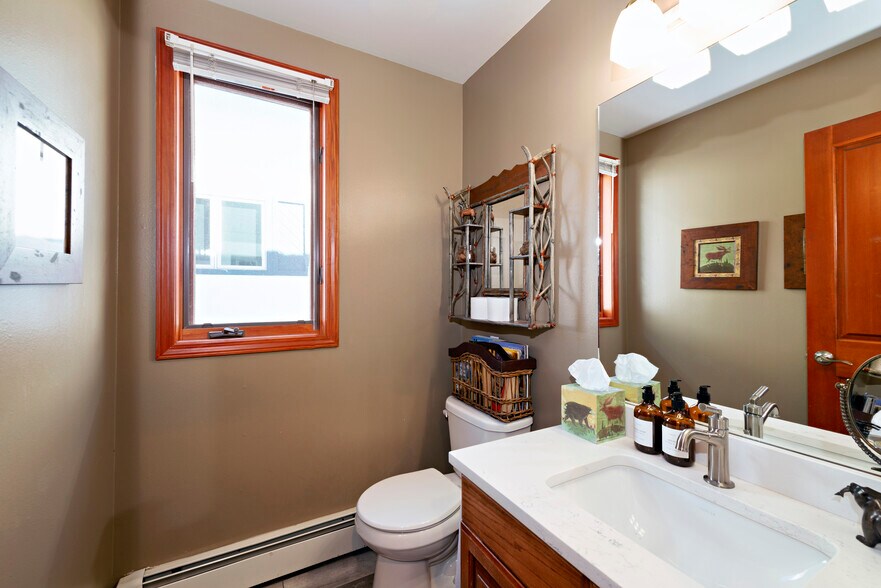 Building Photo - 2655 Windward Way