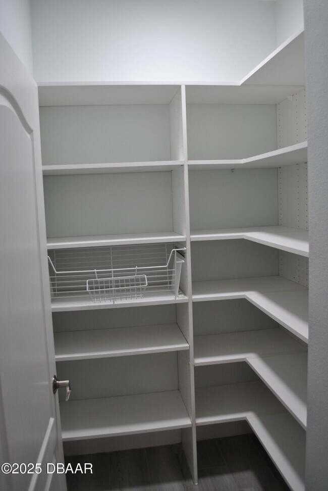 Building Photo - 128 Centennial Park Dr