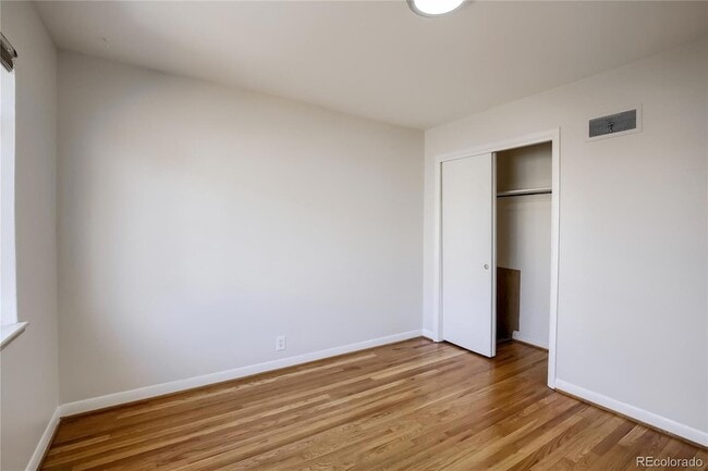 Building Photo - 36 N Washington St