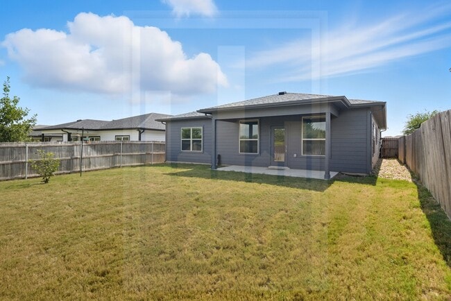 Building Photo - 16412 Enamorado Rd