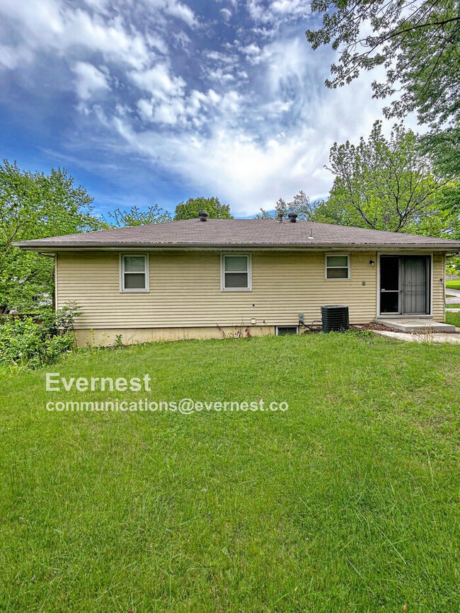 Building Photo - 3512 Bridge Manor Dr