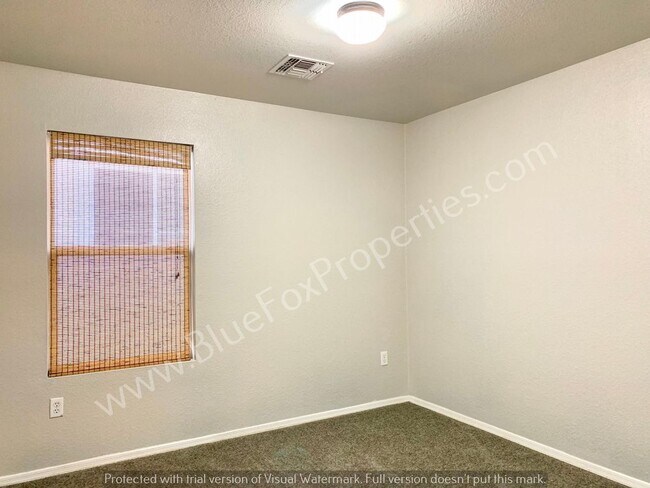 Building Photo - 475 W Calle La Bolita