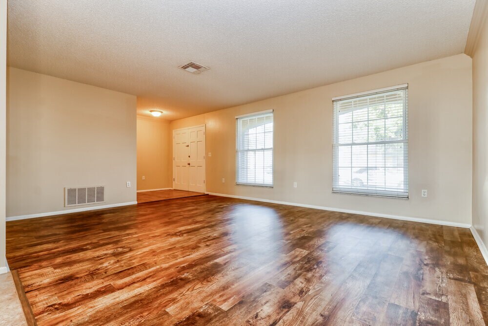 Building Photo - 13021 Sirius Ln