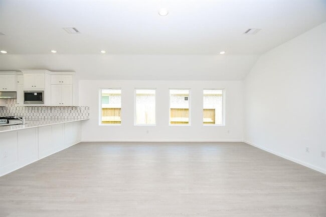 Building Photo - 8214 Tempest Stone Dr