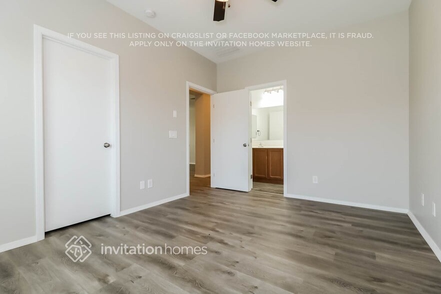 Building Photo - 19167 W Monroe St