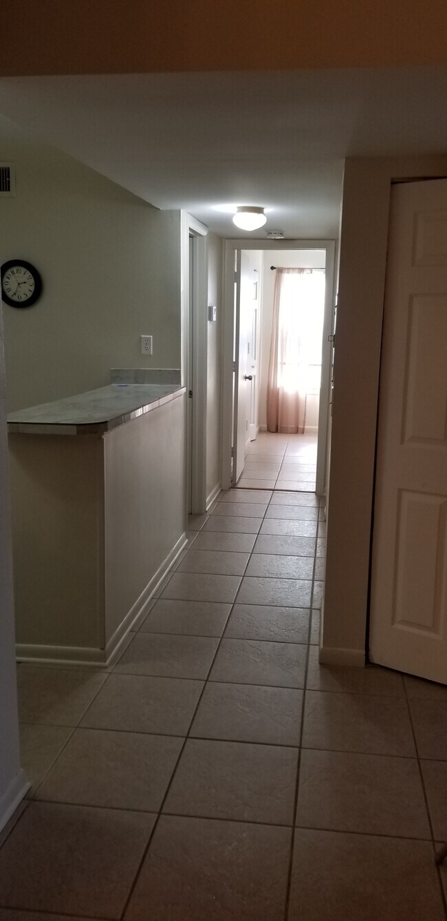 Building Photo - 6272 Chasewood Dr