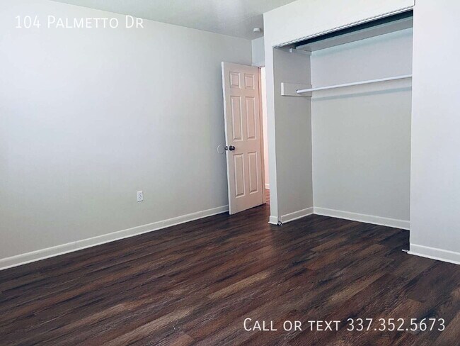 Building Photo - 104 Palmetto Dr