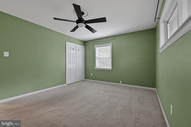 Building Photo - 6508 Berkshire Dr