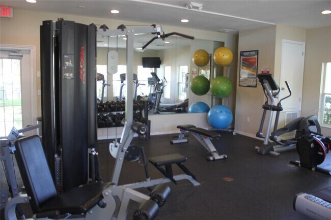 Building Photo - 14284 Desert Haven St