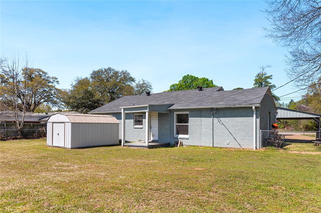 Building Photo - 813 Winnsboro St