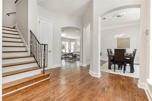 Building Photo - 2628 Stratford Chase