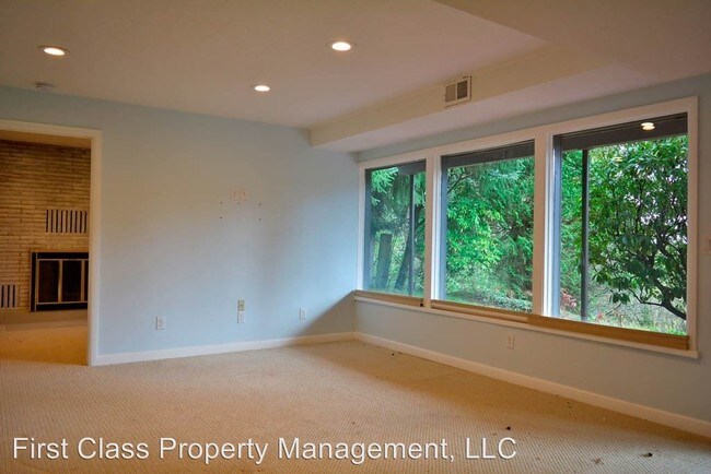 Building Photo - 3 br, 2 bath House - 2730 NW Calumet Terrace