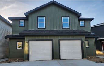 Building Photo - Savannah Circle