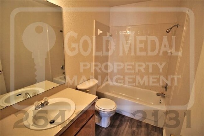 Building Photo - 4205 Alan Kent Dr