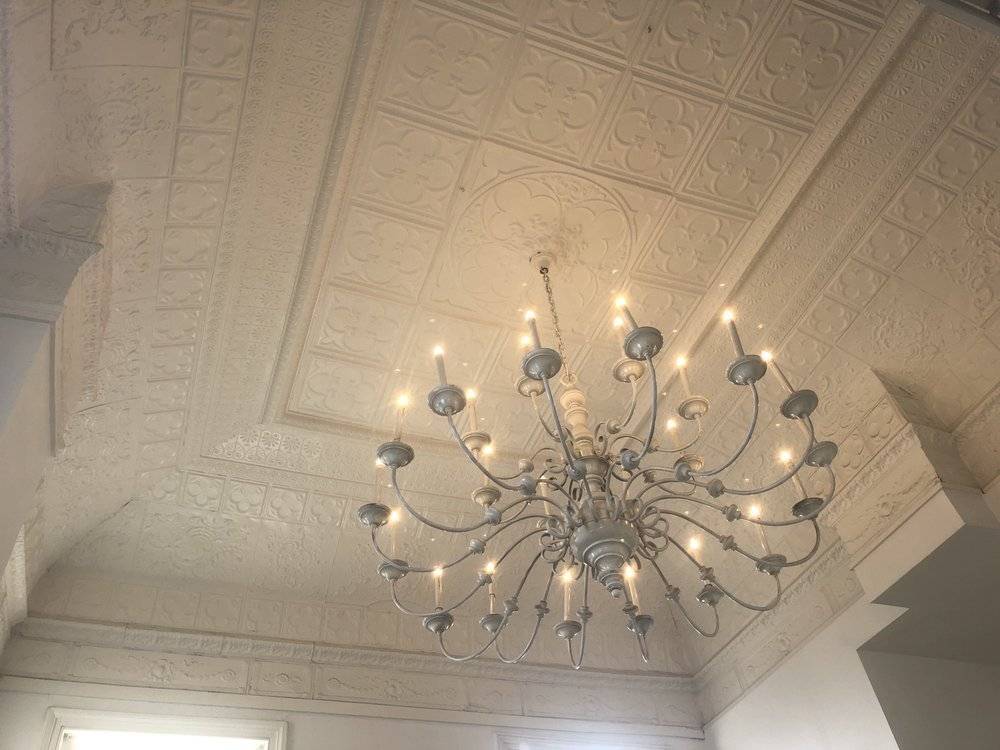 The breathtaking chandelier - 1901 E Lombard St