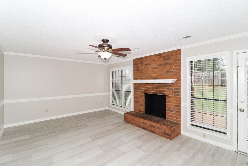 Building Photo - 6500 Baird Ln