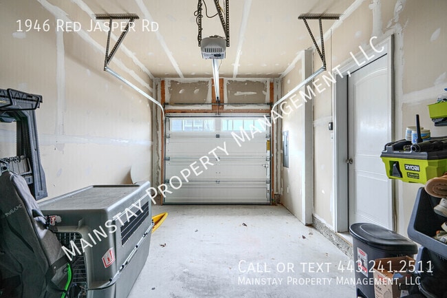 Building Photo - 1946 Red Jasper Rd