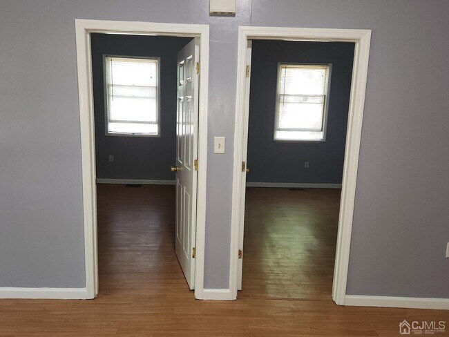 Building Photo - 1699 W 4th St