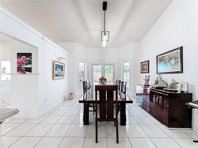 Building Photo - 10462 SW 121st St