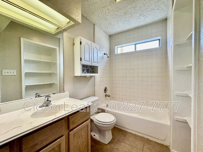 Building Photo - 10561 Starcrest Dr