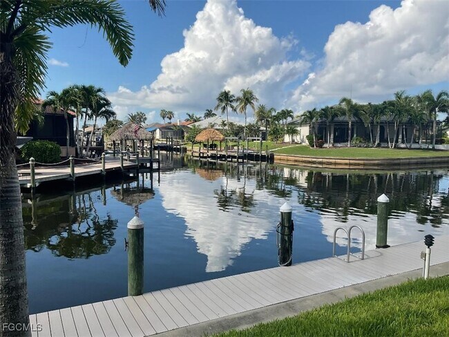 Building Photo - 922 SW 48th Terrace