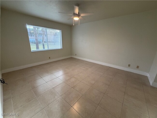 Building Photo - 4210 Looking Glass Ln