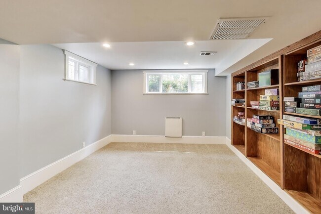 Building Photo - 3316 Harrell St