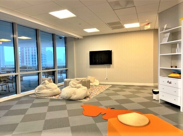 Building Photo - 1201 S Prairie Ave