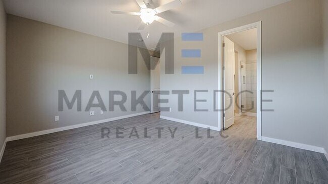Building Photo - 3Bed/2Bath Home In Scottsdale! JOIN THE WA...