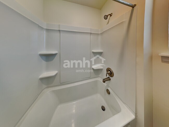 Building Photo - 2373 Buckskin Way