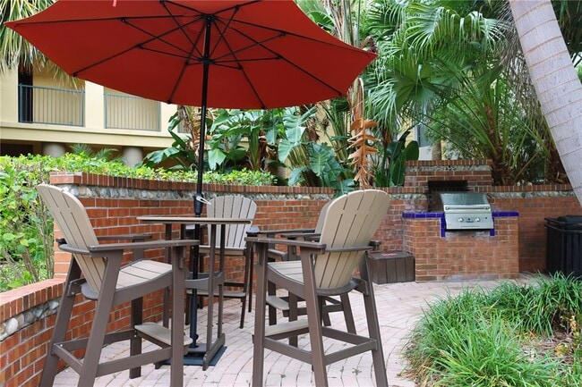 Building Photo - 501 S Moody Ave