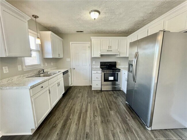 Building Photo - 184 Brandywood Ct