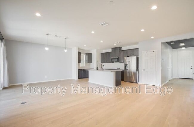 Building Photo - 28426 Joey Ct