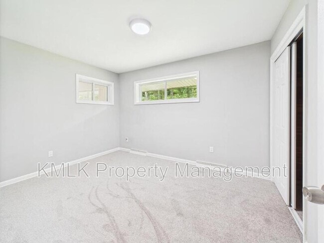 Building Photo - 2644 Kilgore St